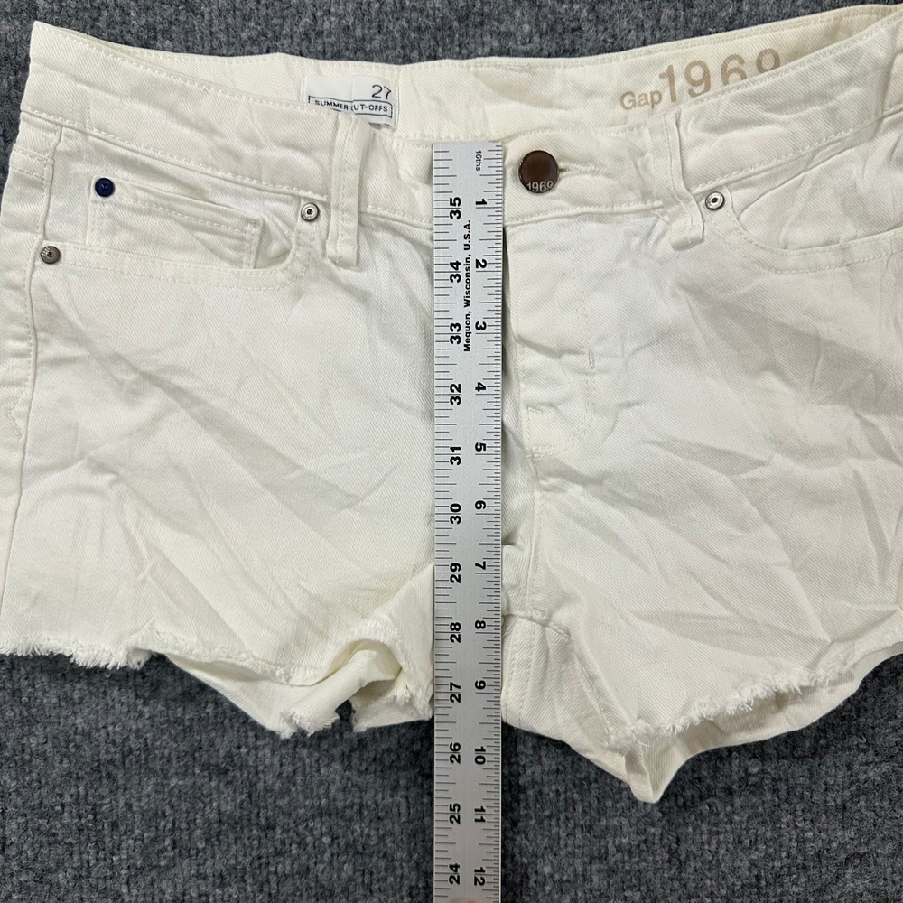 Gap Shorts Womens Size 27 White Denim Summer Cut-Offs Raw Hem Casual Mini 6217 - Picture 4 of 8